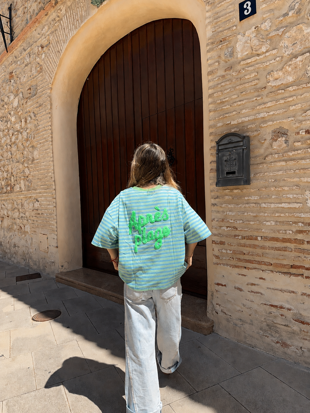 Camiseta Aura